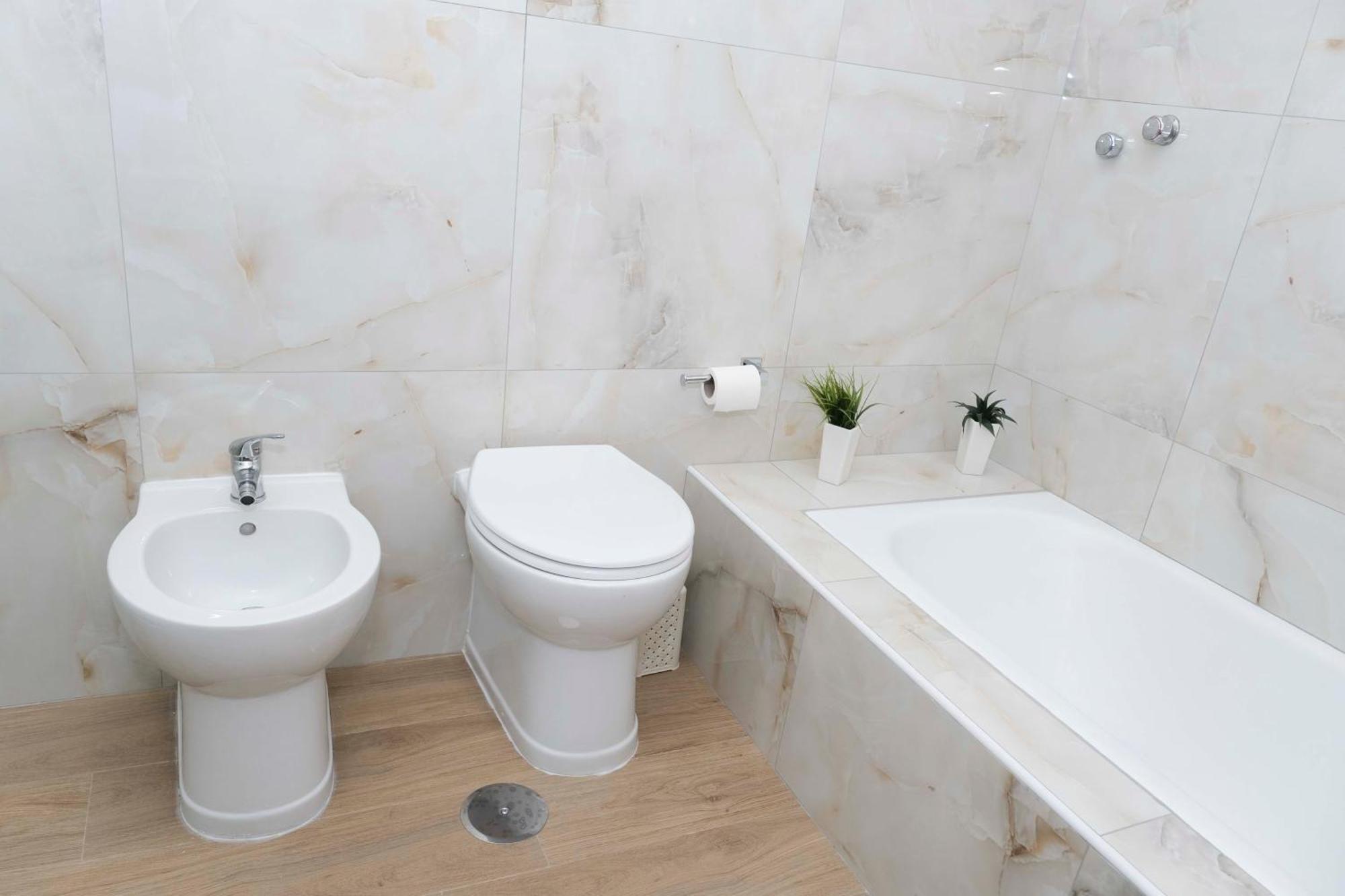 White Butterfly Home Napoli Bagian luar foto