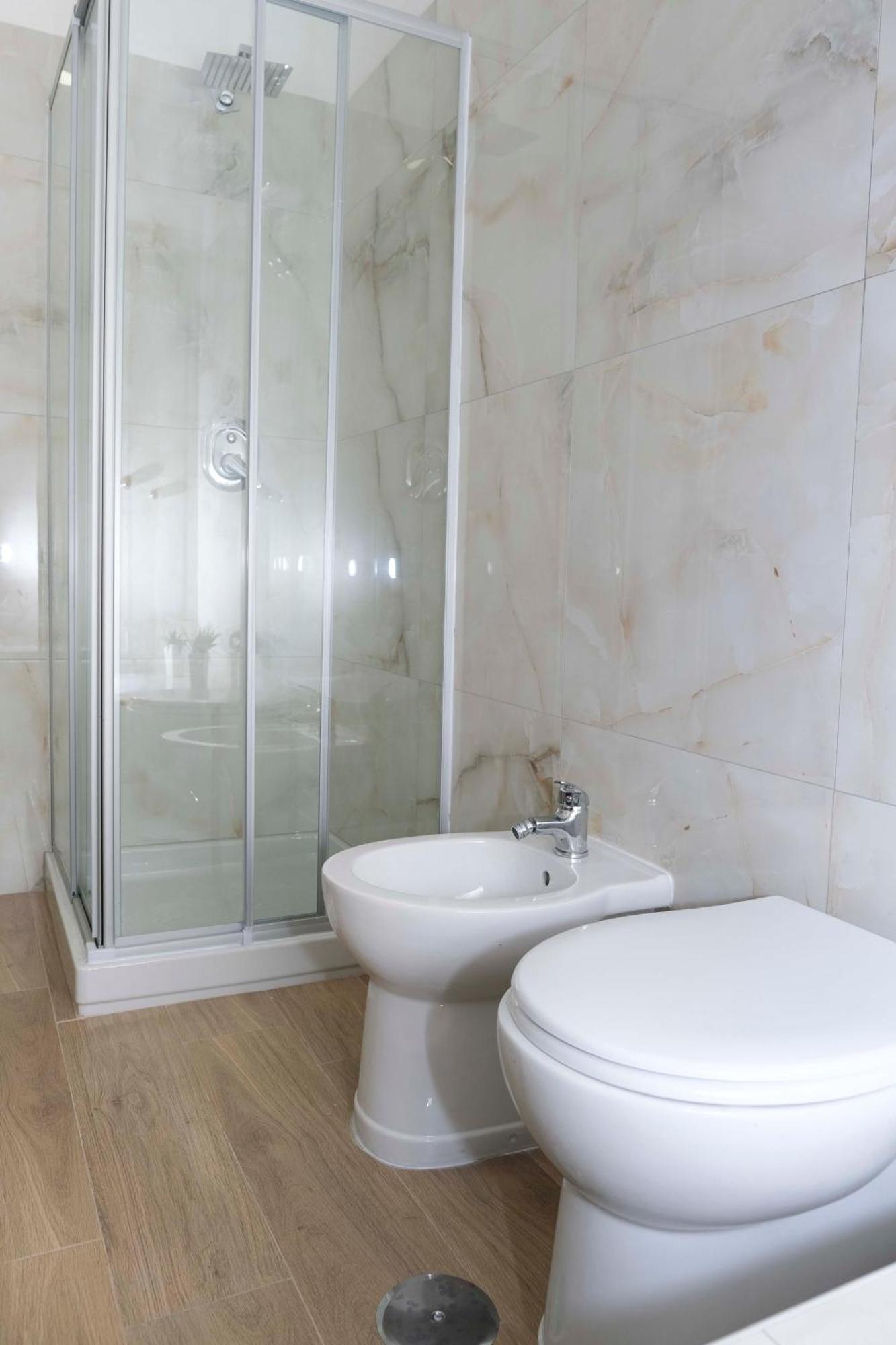 White Butterfly Home Napoli Bagian luar foto